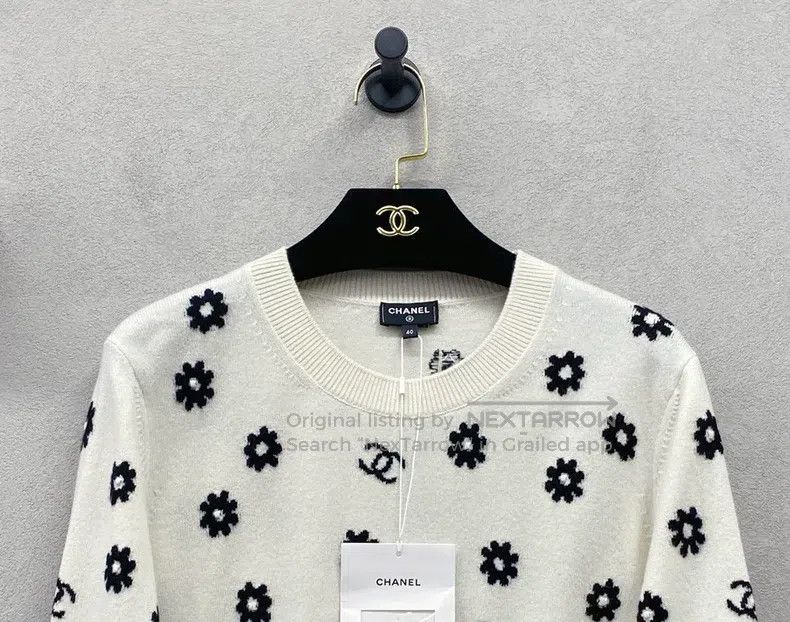 Chanel Chanel White small flower sweater Size S / US 4 / IT 40 - 4 Thumbnail