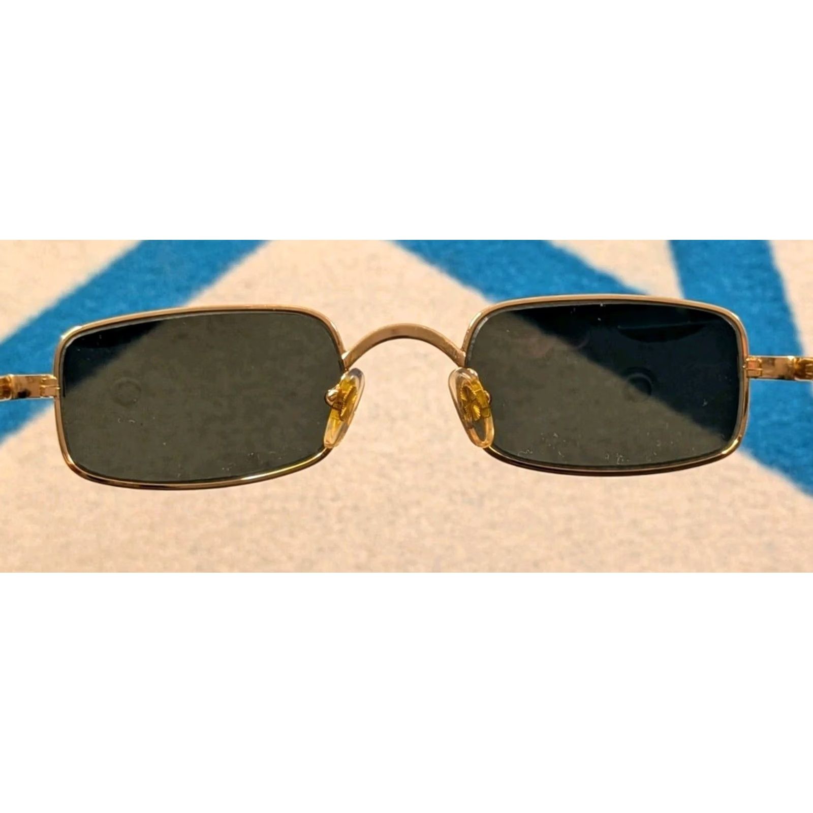 Vintage VINTAGE Courreges Sunglasses Four 9416 A. 135 Hand Made in France Retro Pilot 90s Gold Adult Unisex Size ONE SIZE - 4 Thumbnail