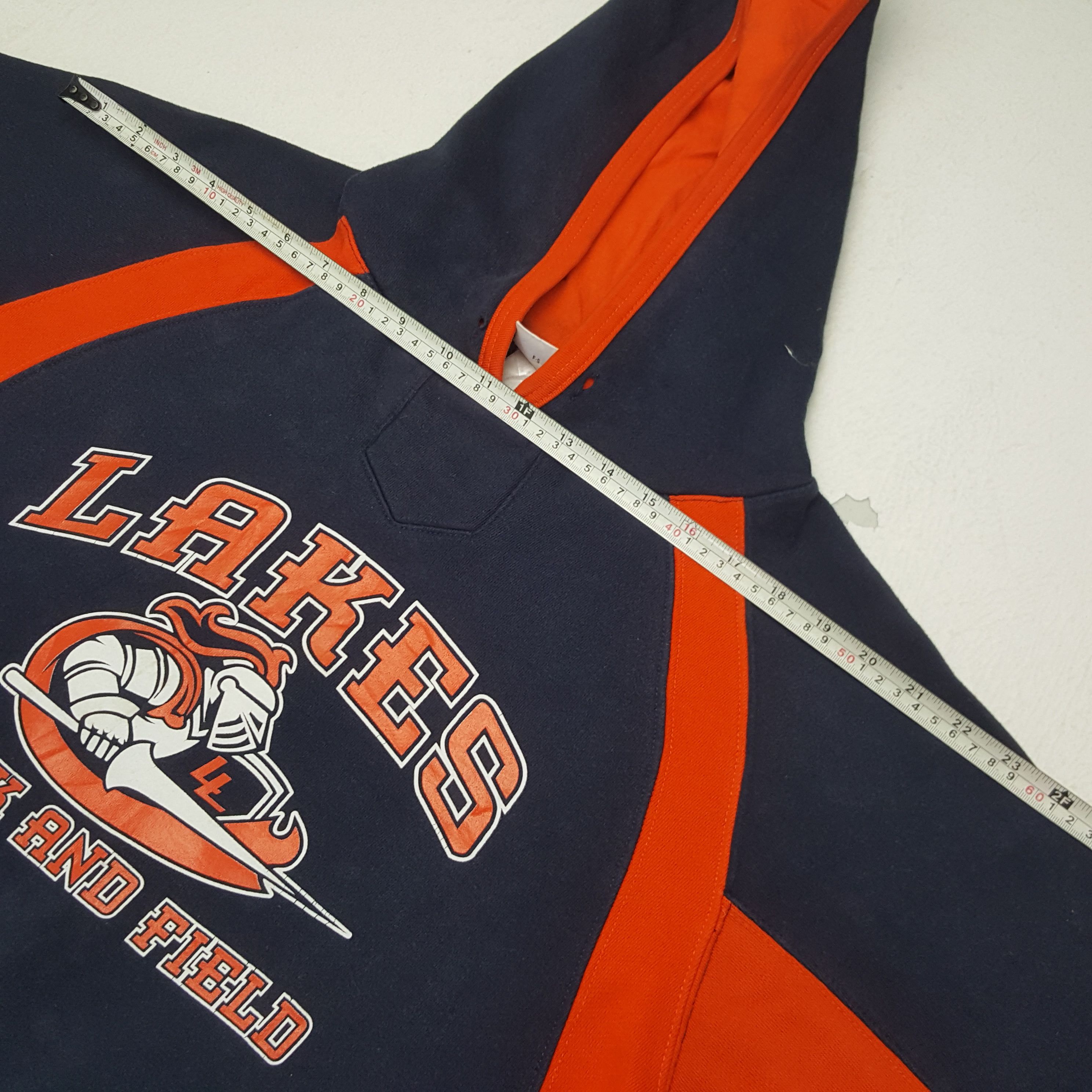NBA × Vintage Vintage Lakes Track And Field Sweatshirt Hoodies Size US L / EU 52-54 / 3 - 7 Thumbnail