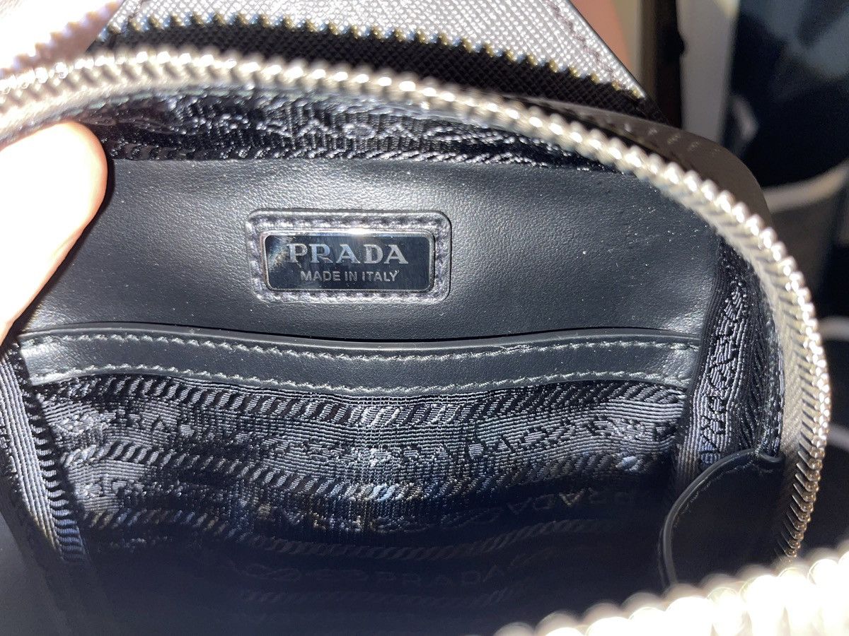 Prada Prada Grey leather cross body bag Size ONE SIZE - 9 Thumbnail