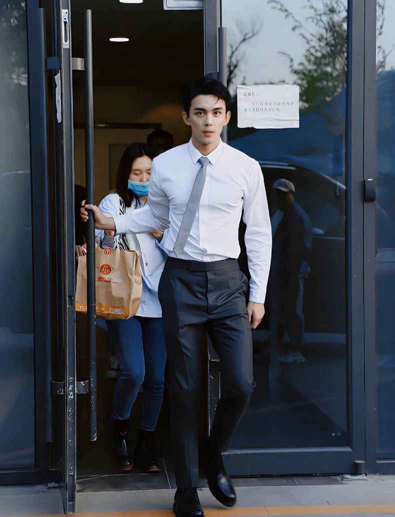 Thom Browne Thom Browne Size 1 Classic trousers 2503-Nextarrow Size US 29 - 8 Thumbnail