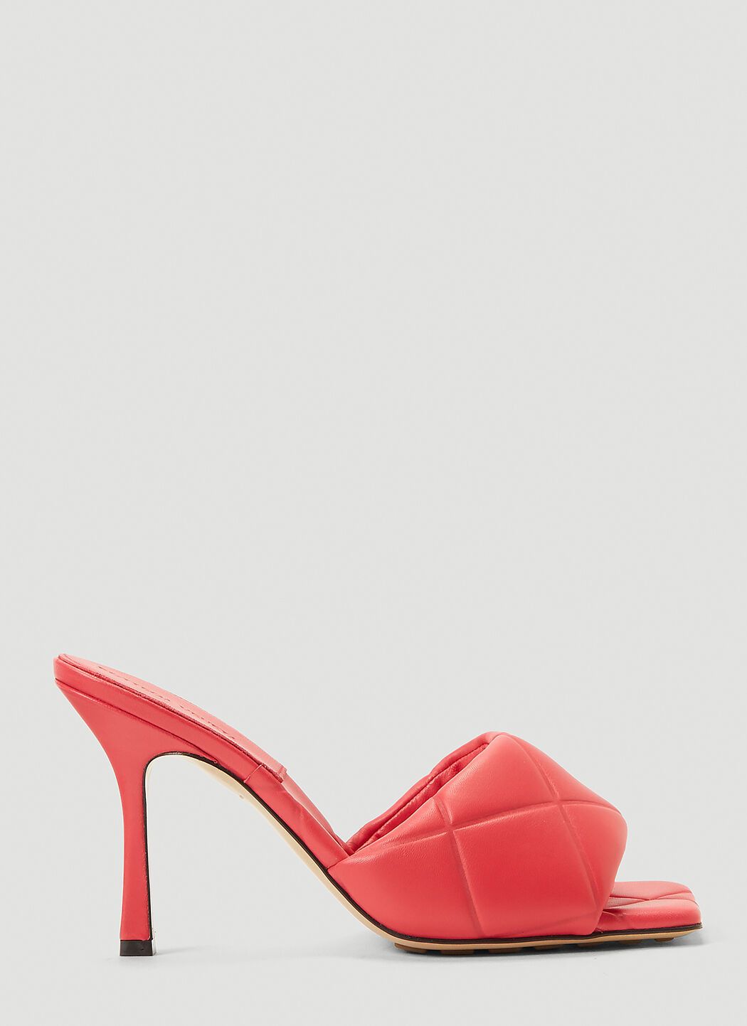 o1bcso1str0924 Rubber Lido Sandals in Dark Pink