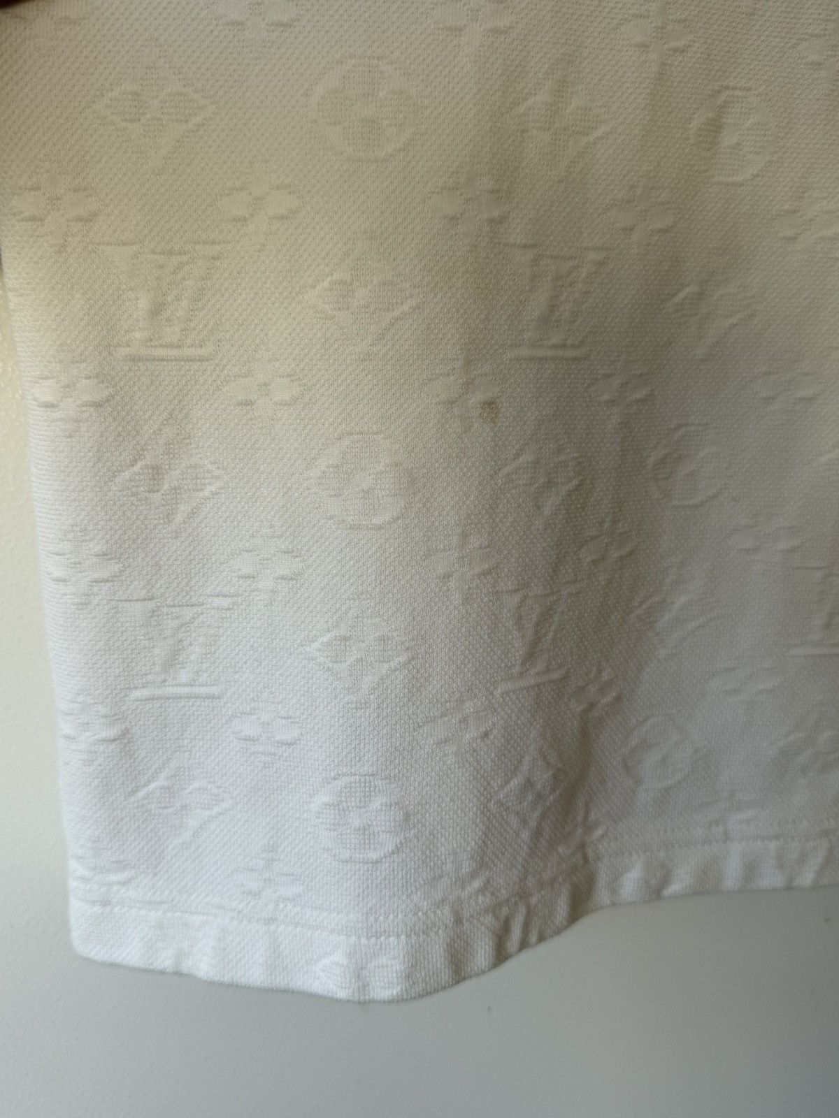 Louis Vuitton Louis Vuitton white monogram t-shirt Size US XL / EU 56 / 4 - 6 Thumbnail