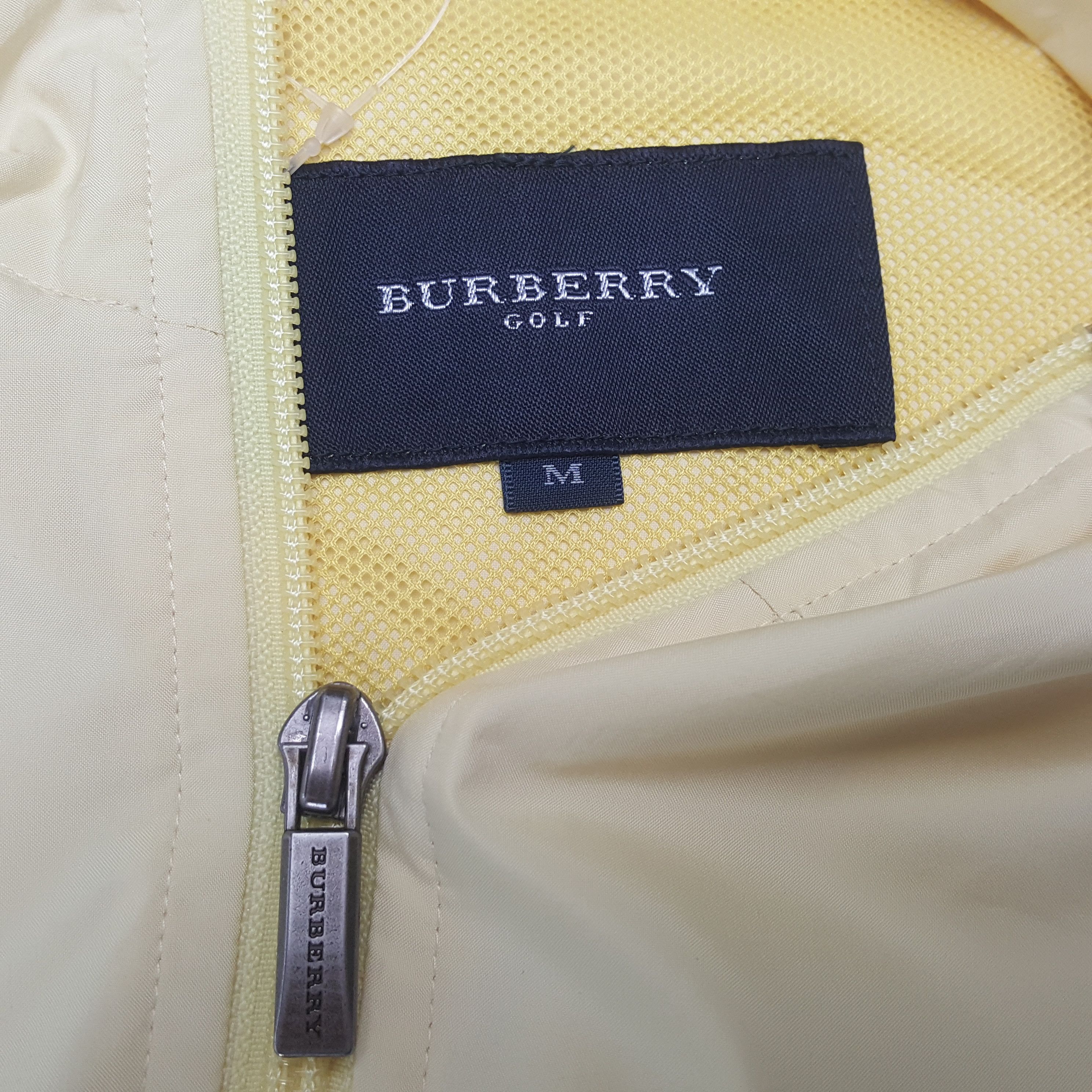 Burberry BURBERRY LONDON Fashion Brand Custom Art Vest C285N52 Size US L / EU 52-54 / 3 - 5 Thumbnail