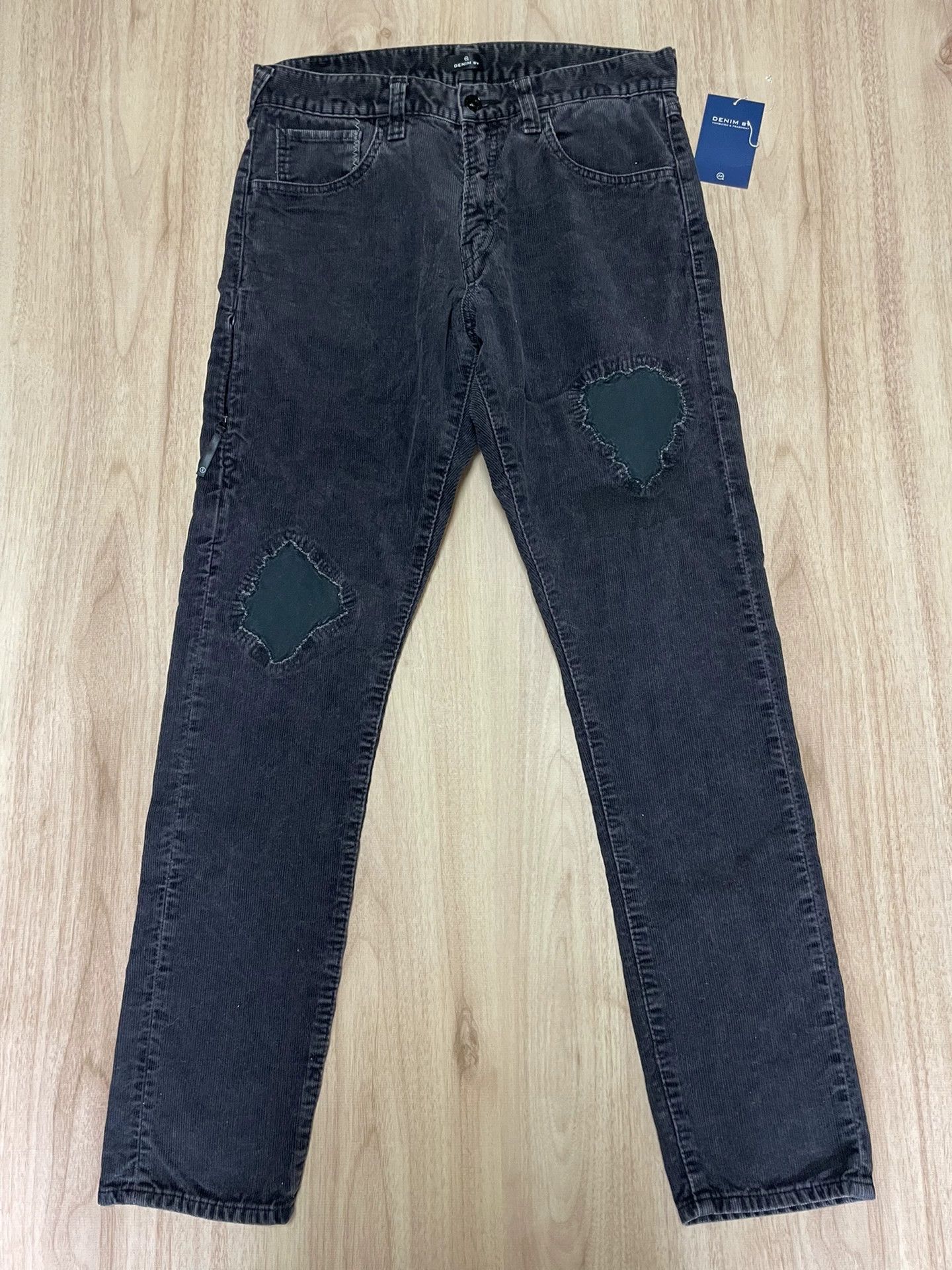 Vanquish VANQUISH & FRAGMENT Washed Cord Lightning Distressed Pants Size US 28 / EU 44 - 1 Thumbnail