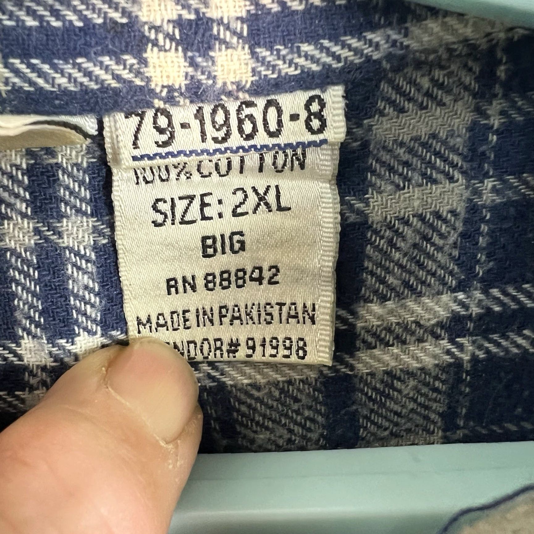 Vintage VINTAGE King Size Plaid Flannel Button-Up Shirt 2XL Men’s Big & Tall Blue 58" Chest Long Sleeve, Relaxed Fit, Casual Workwear, 90s Retro Theme Mens Size US XXL / EU 58 / 5 - 7 Thumbnail