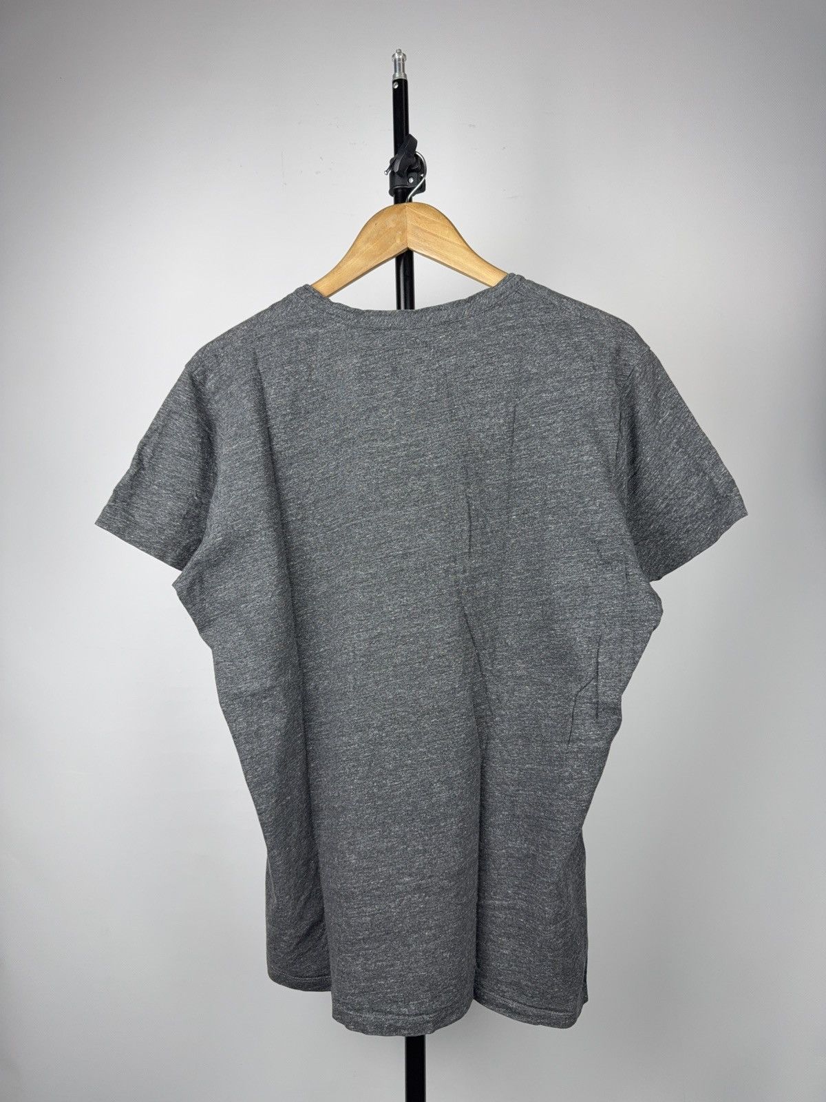 Diesel Luxury 00s Diesel Industry Italy Gray V-Neck Logo T-Shirt Size US L / EU 52-54 / 3 - 11 Thumbnail