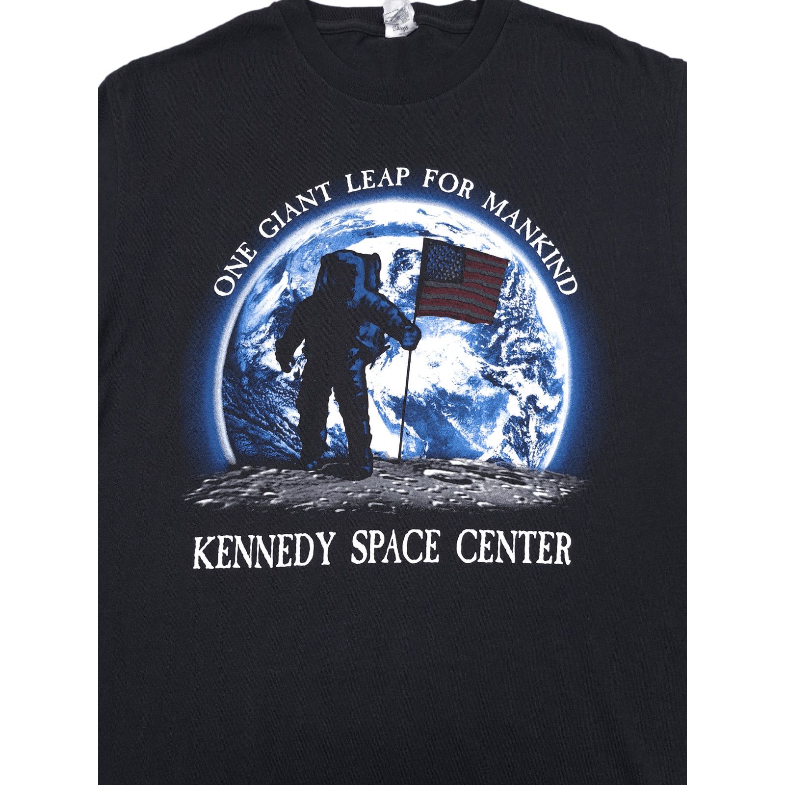 NASA × Vintage 90s Vintage Kennedy Space Centre Apollo 11 Black T-Shirt Size US L / EU 52-54 / 3 - 3 Thumbnail