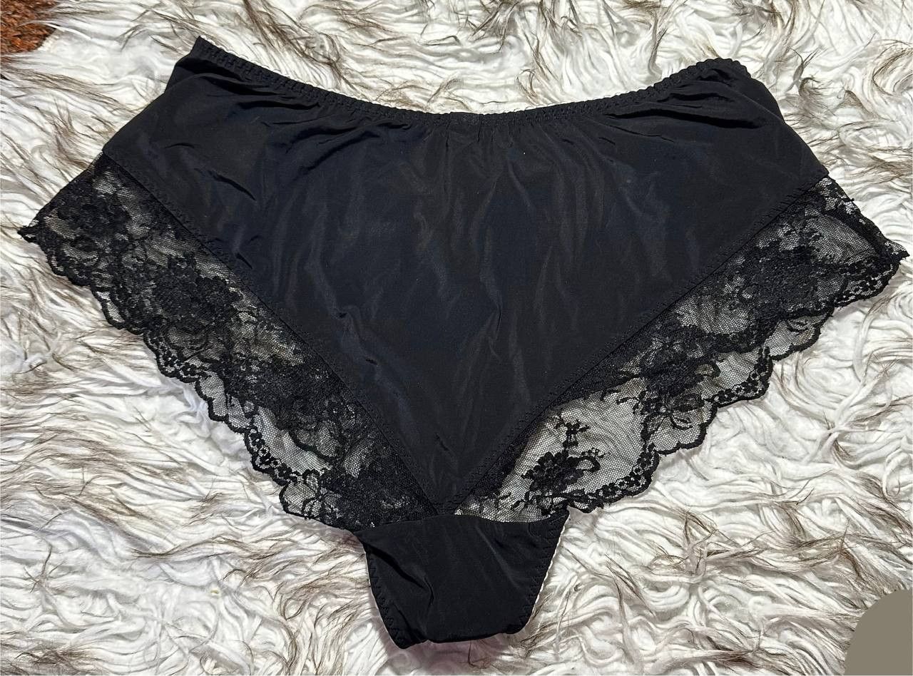 Agent Provocateur Agent provocateur 3 Piece Set USA 32E Bra Garter belt underw Size ONE SIZE - 7 Thumbnail