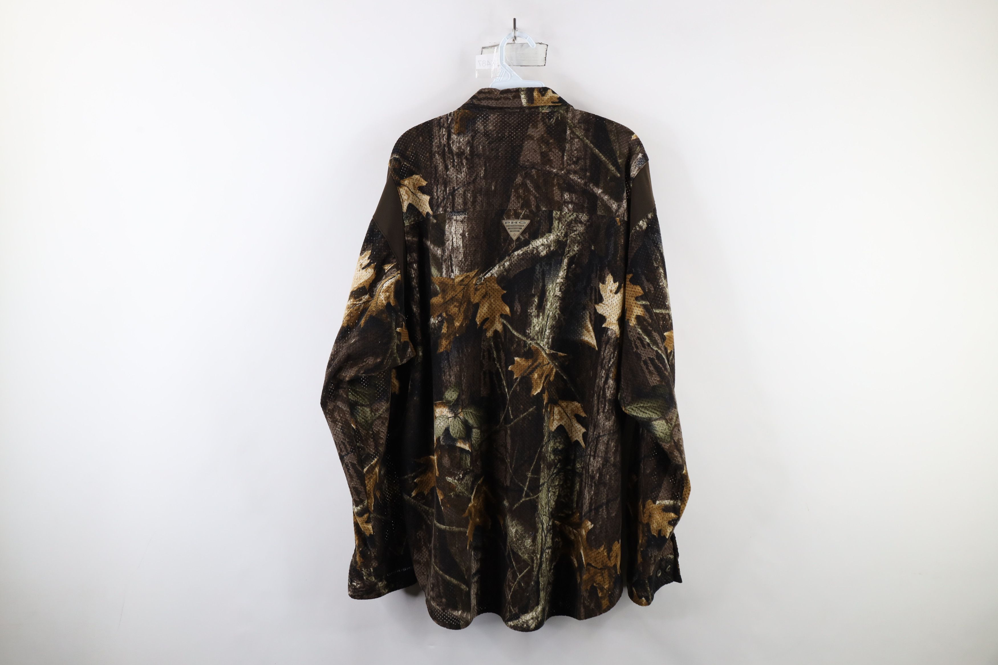 Columbia × Vintage Vintage Columbia Mesh Camouflage Collared Button Down Shirt Size US XL / EU 56 / 4 - 12 Thumbnail