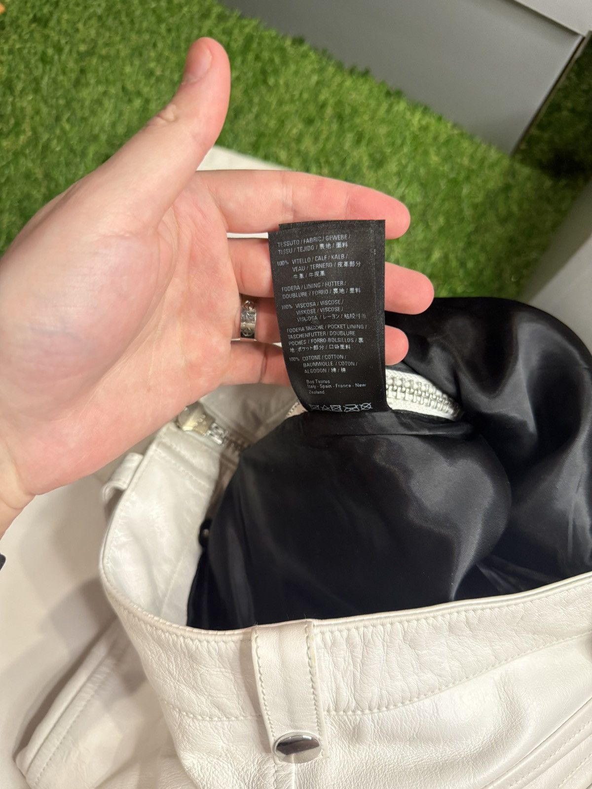 Balenciaga Balenciaga SS20 Look33 RUNWAY White Calf Leather Fetish Pant Size US 28 / EU 44 - 22 Thumbnail