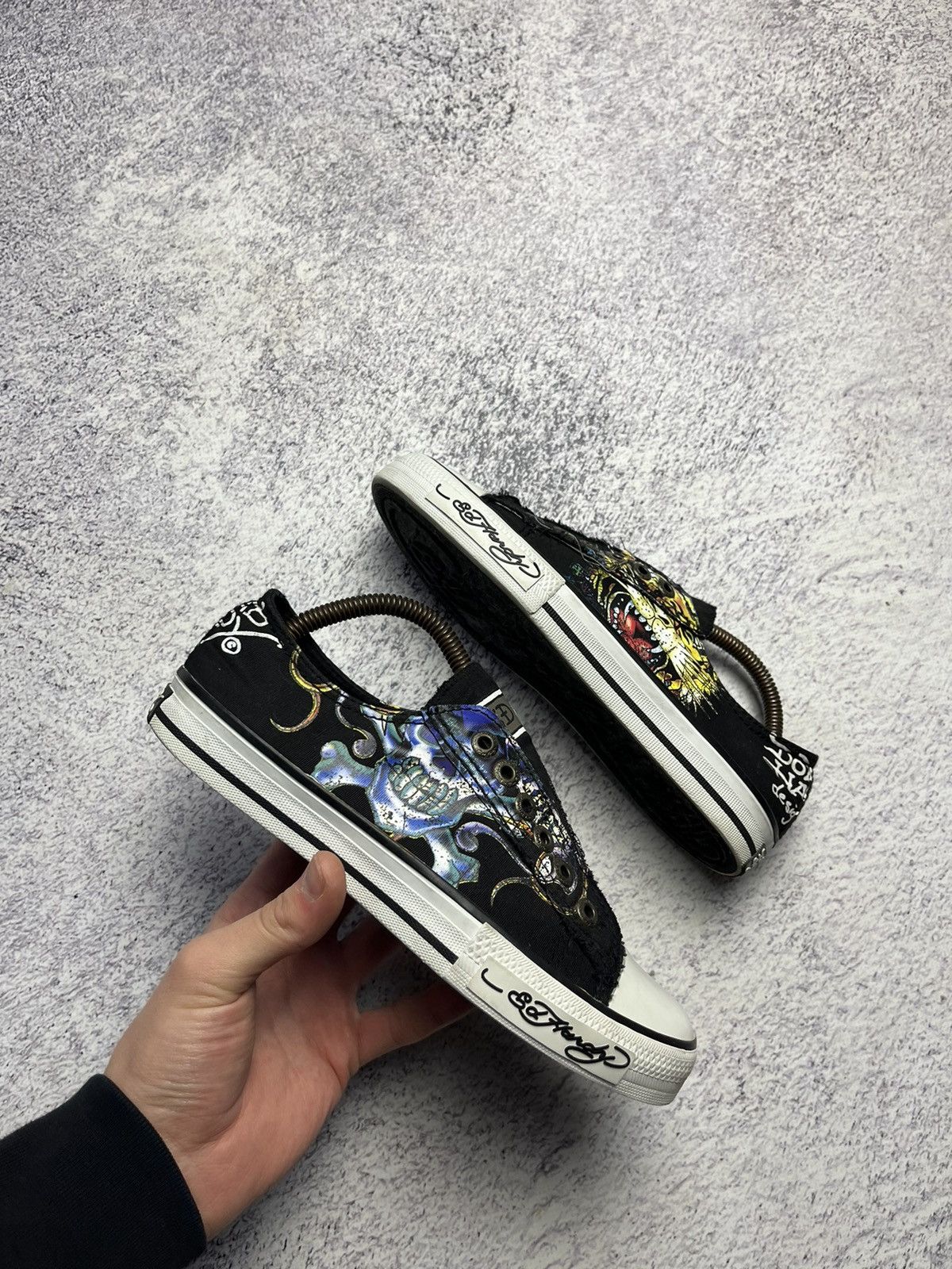 Christian Audigier x Ed Hardy Mens Vintage Ed Hardy Sneakers Shoes Tiger Dragon Y2K in Black (Size 6)