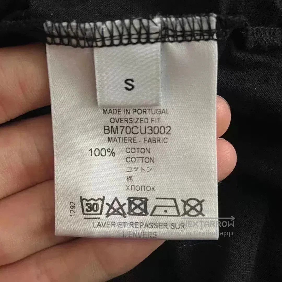 Givenchy givenchy logo short sleeve t-shirt size os. Size US S / EU 44-46 / 1 - 3 Thumbnail