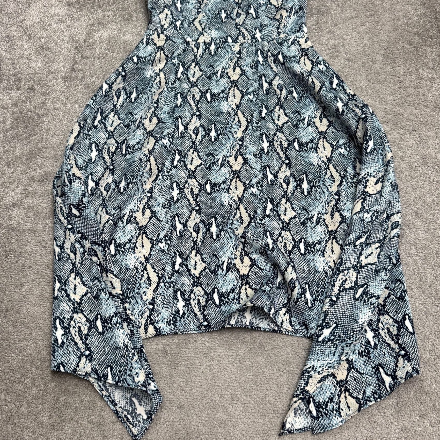 Banana Republic Banana Republic Blue Snake Print Asymmetrical Handkerchief Dress Womens 4 Size S / US 4 / IT 40 - 3 Thumbnail