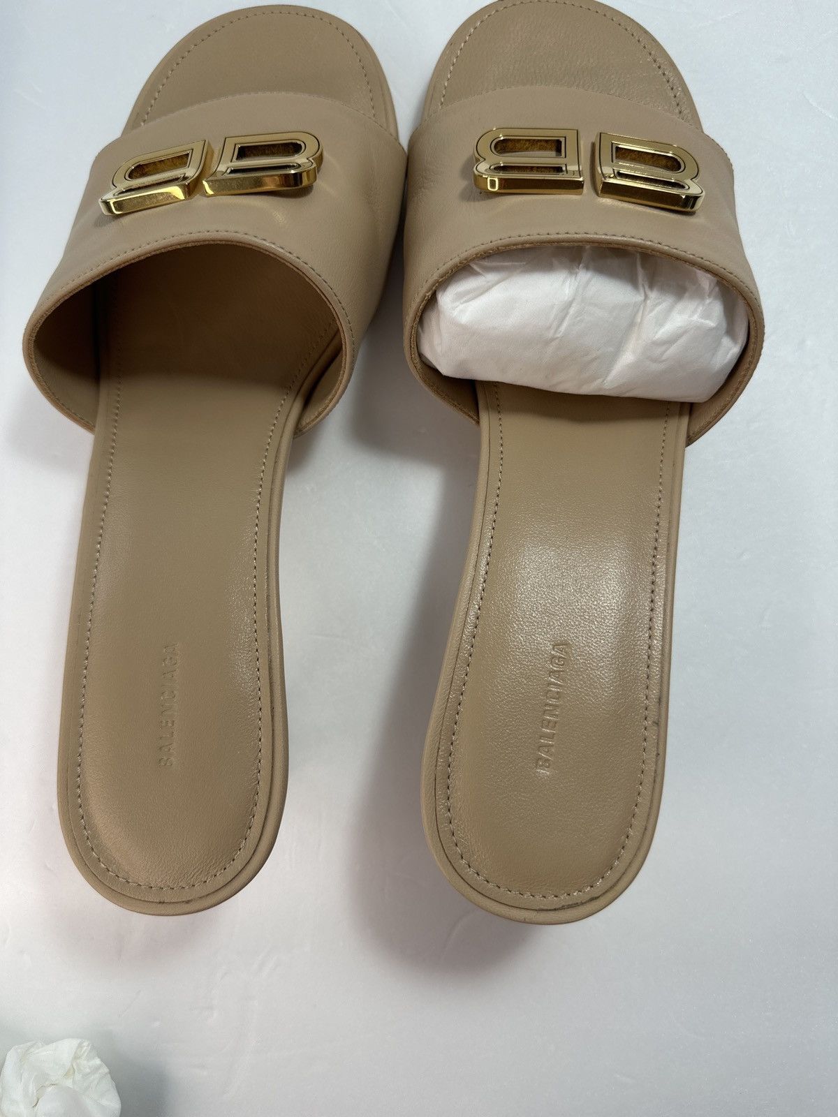 Balenciaga 💯- New Authentic Balenciaga Beige Groupie Leather Heels Size US 9 / IT 39 - 12 Thumbnail