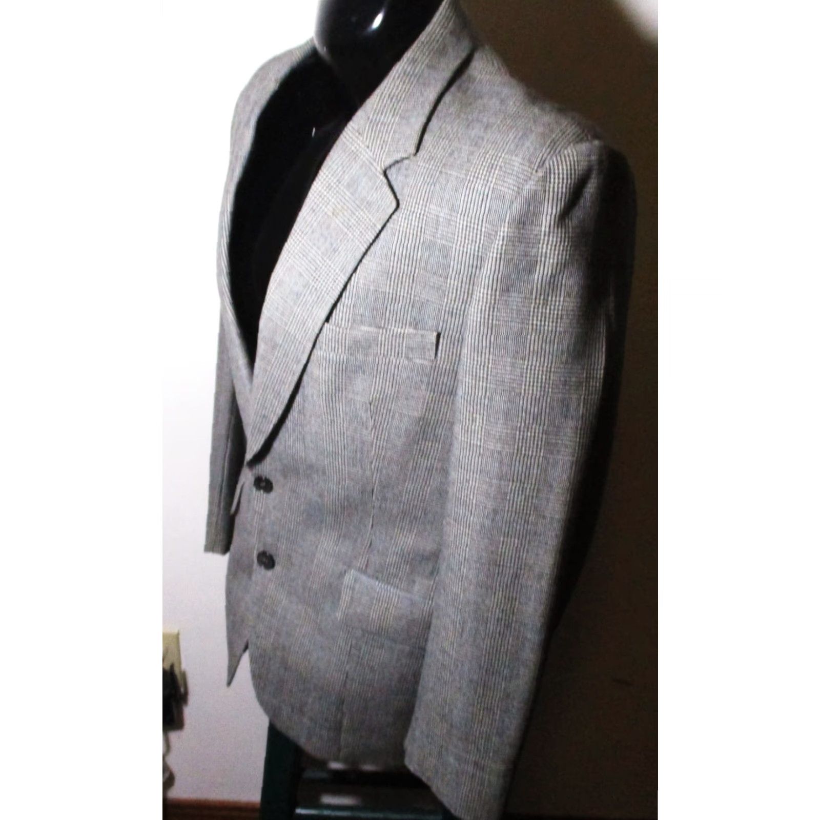 Vintage GIRALT Suit Gray 2 Piece Mens Size 38 Short 33W 30L Wool Classic 2 Piece Business Dress Cardigan? Size US 38 / EU 54 - 5 Thumbnail