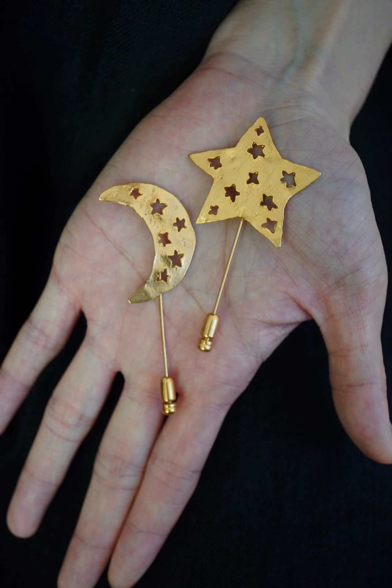 Kenzo Kenzo 80s Star Moon Brooch 9/10 Textured 3.5cm Size ONE SIZE - 1 Thumbnail
