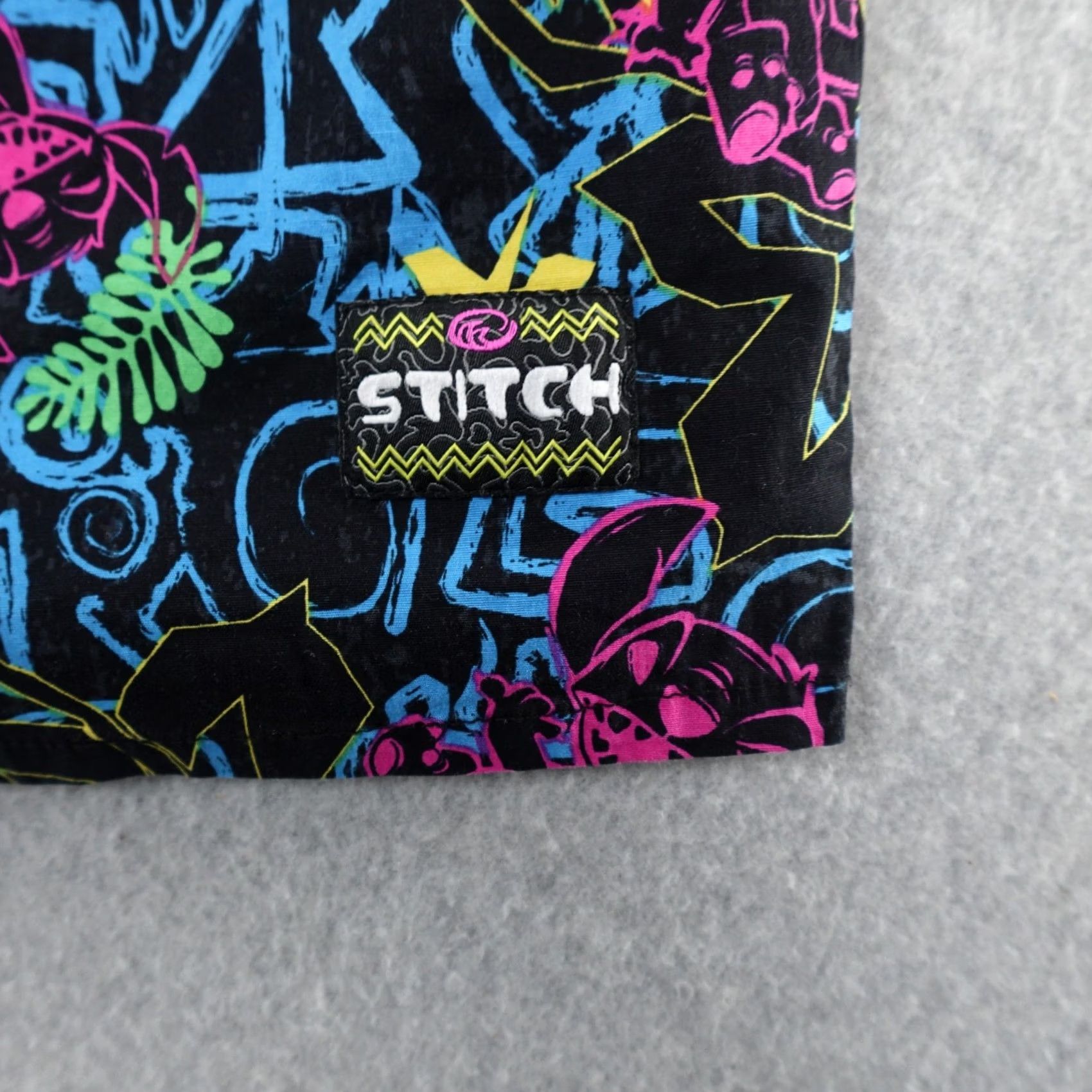 Disney Disney Parks Shirt Adult XL Hawaiian Stitch Button-Up Camp Multicolor Short Sleeve 90s Theme Mens Size US XL / EU 56 / 4 - 5 Thumbnail