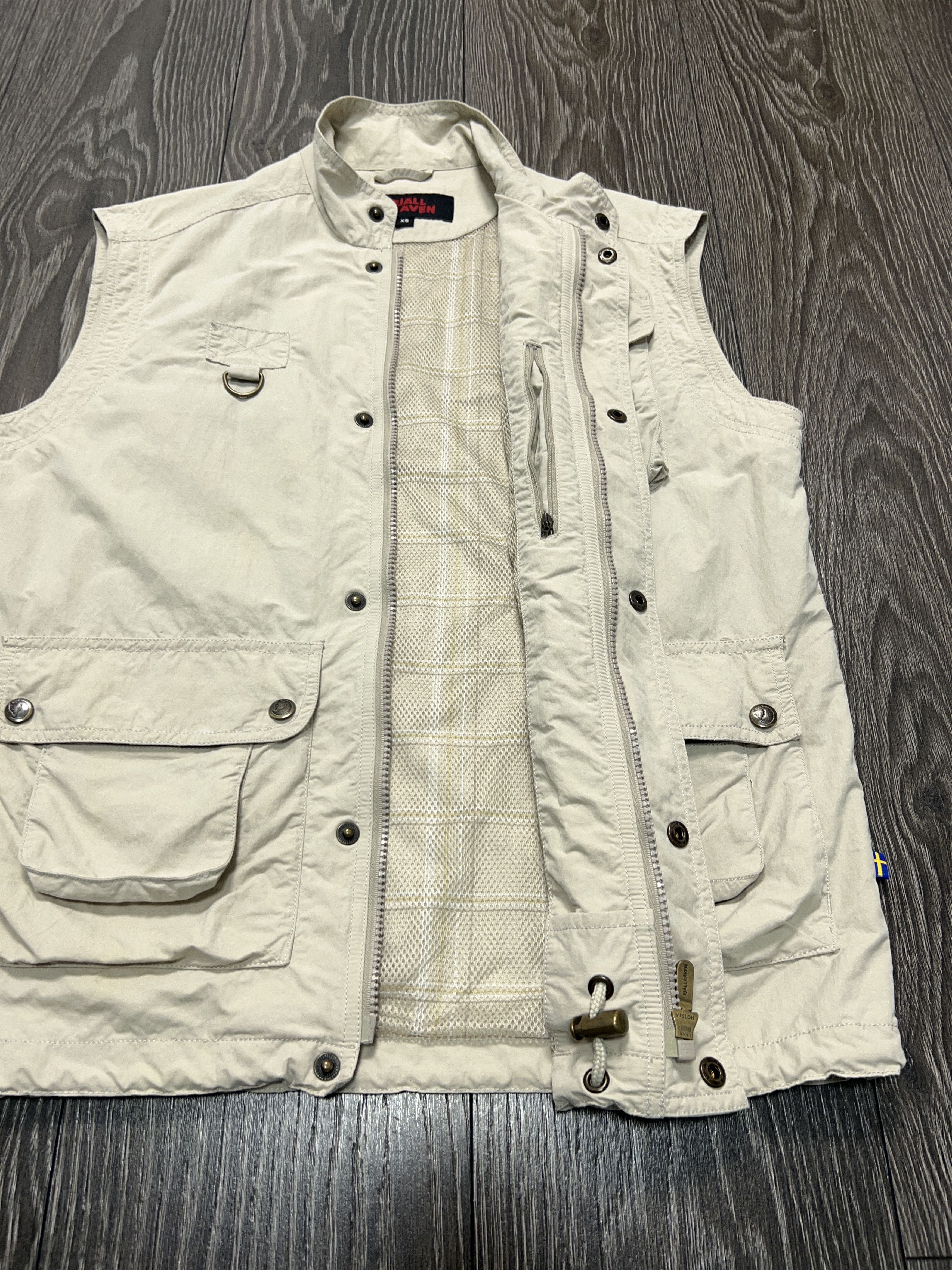 Fjallraven Mens Fjallraven Hunting Fishing Outdoor Vest Gilet Waistcoat Size US S / EU 44-46 / 1 - 9 Thumbnail