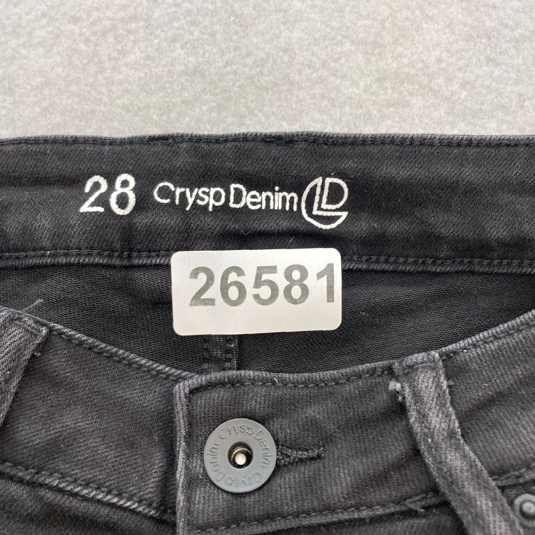 Denime Crysp Denim Jeans Shorts Jorts Mens 28 Black Stretch Denim Distressed Patches NWT Skull Theme Size US 28 / EU 44 - 6 Thumbnail