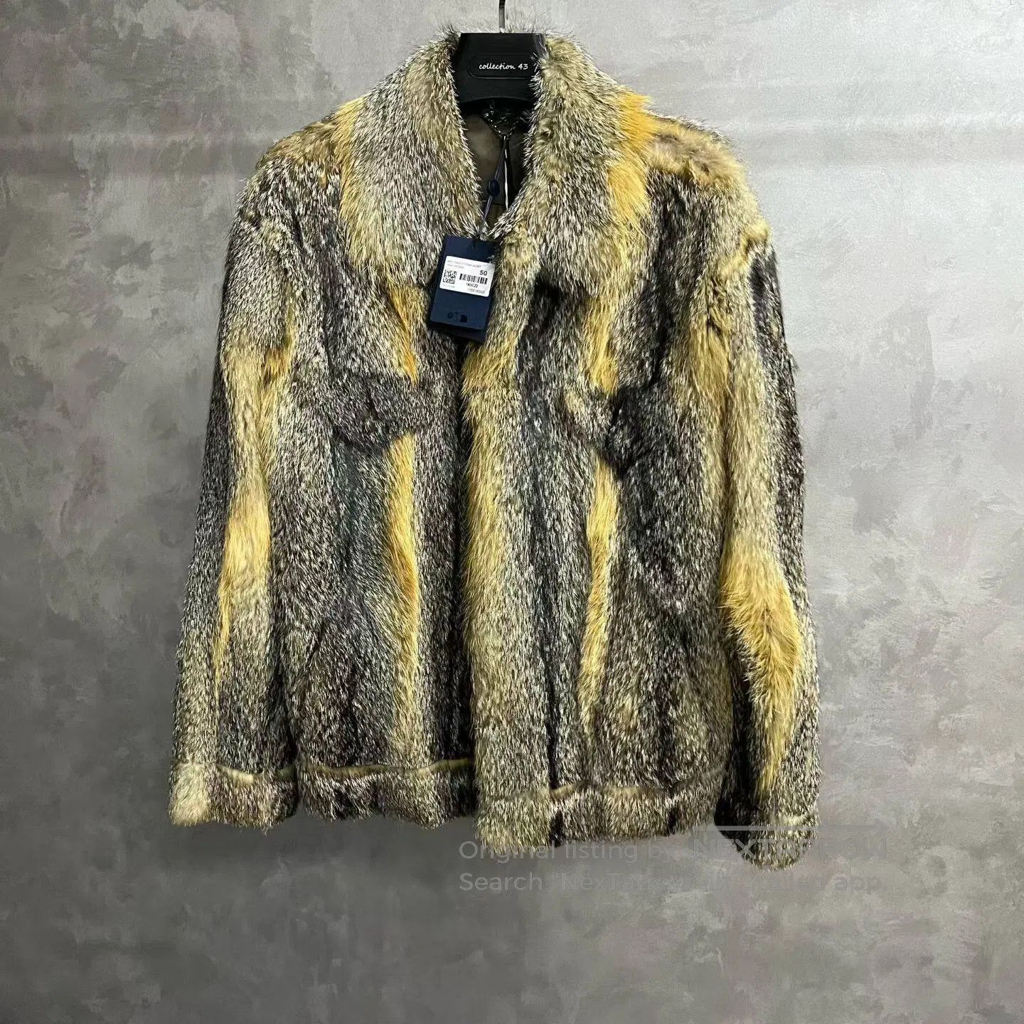 Louis Vuitton Louis Vuitton A jacket made from brown fox fur, sewn toget Size US M / EU 48-50 / 2 - 1 Thumbnail