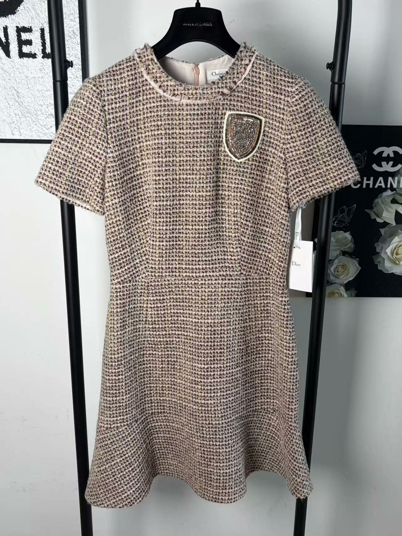 Dior Dior White T-Shirt L Women Size L / US 10 / IT 46 - 1 Thumbnail