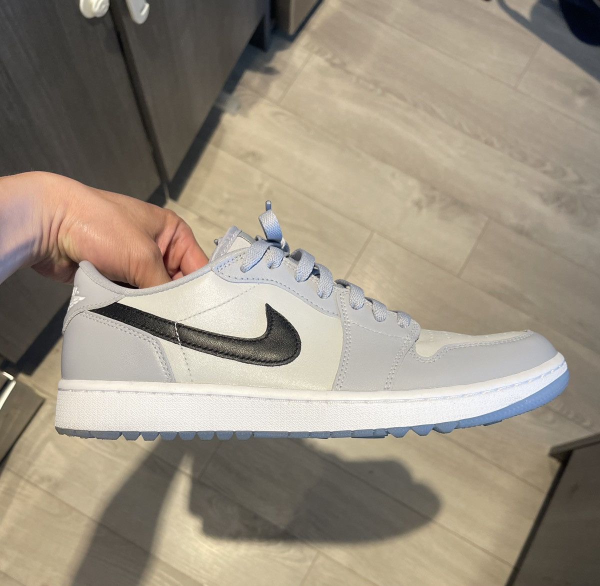 Jordan Brand Air Jordan 1 lo golf wolf grey Size US 10.5 / EU 43-44 - 2 Thumbnail
