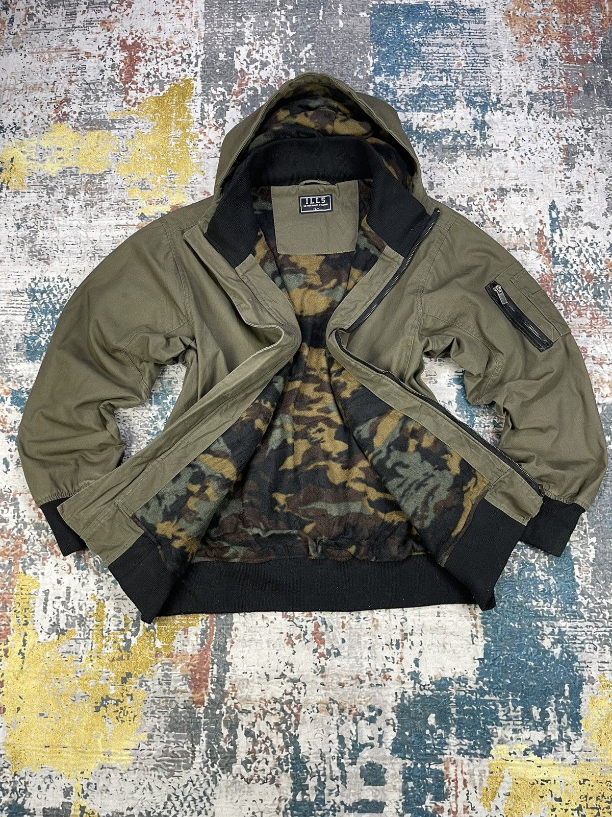 Japanese Brand ILLS Brown Canvas Camo Lining Hooded Bombers Size US L / EU 52-54 / 3 - 1 Thumbnail