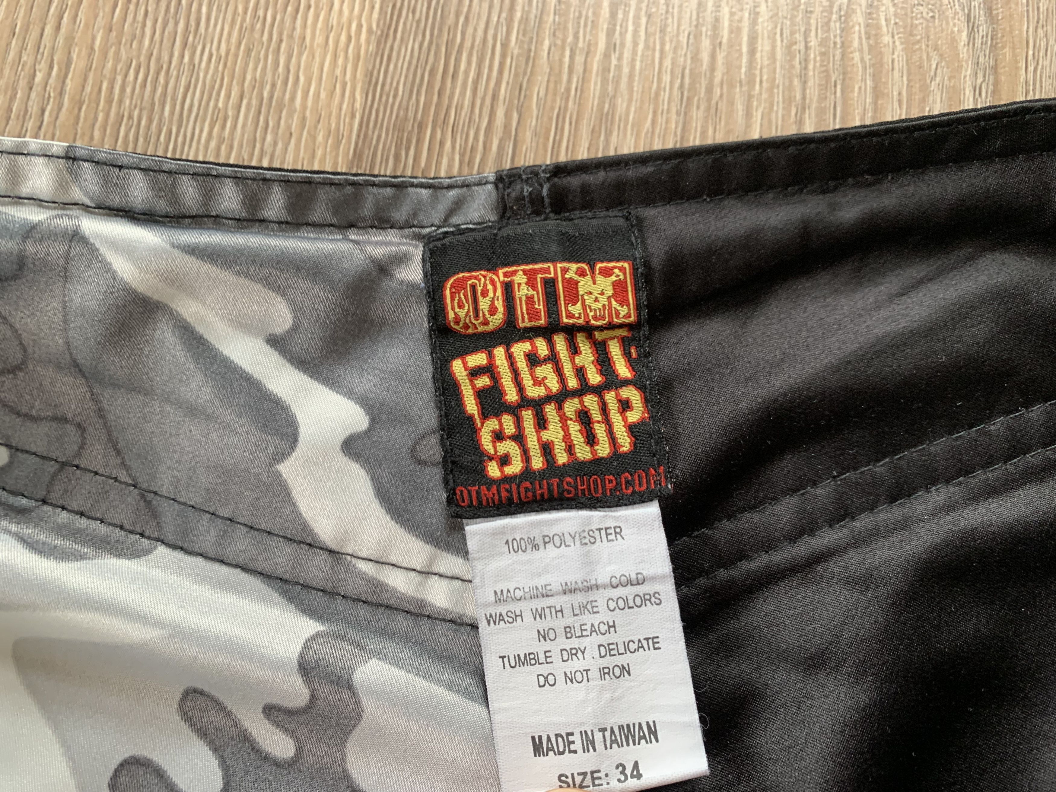 Flight Club × Sports Specialties Vintage OTM Mens Fight Muai Thai Shorts Size US 36 / EU 52 - 10 Thumbnail
