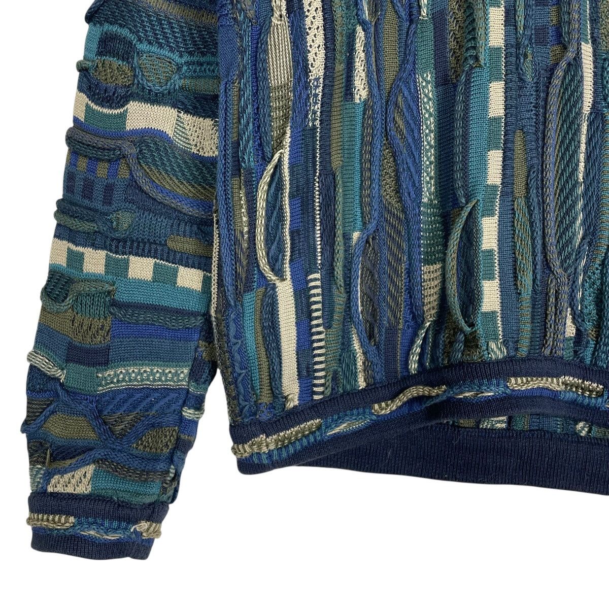 Tundra Canada Vintage Tundra Canada Crewneck Knitted Sweater Size US L / EU 52-54 / 3 - 4 Thumbnail