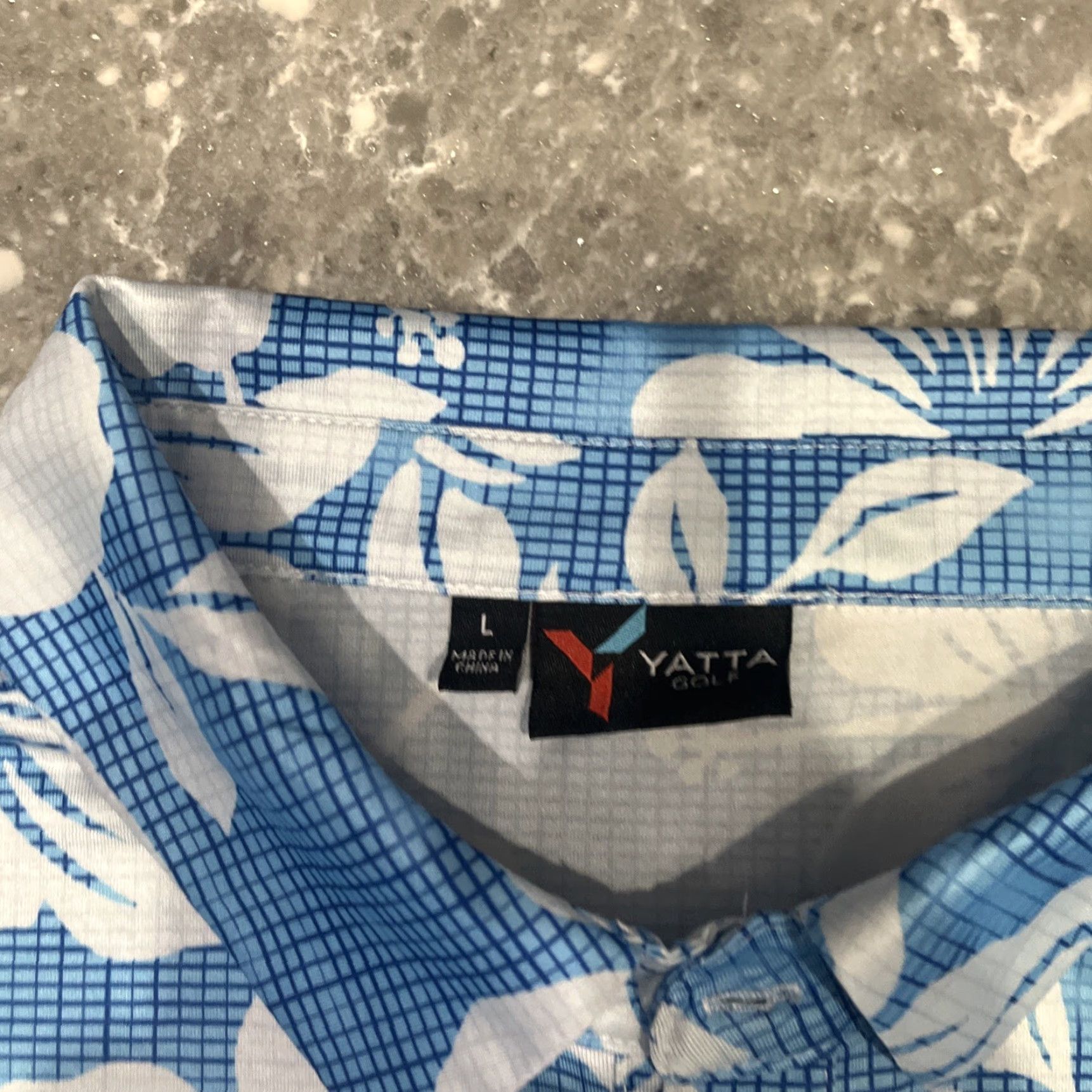 Vintage Yatta Golf Polo Shirt Mens L Blue Performance AOP Graphic Print Hibiscus Flower Logo 90s? Size US L / EU 52-54 / 3 - 3 Thumbnail
