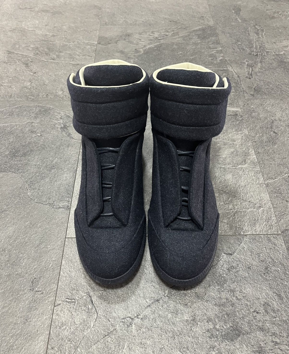 Maison Margiela Maison Margiela Navy Wool Futures Size US 11 / EU 44 - 1 Thumbnail