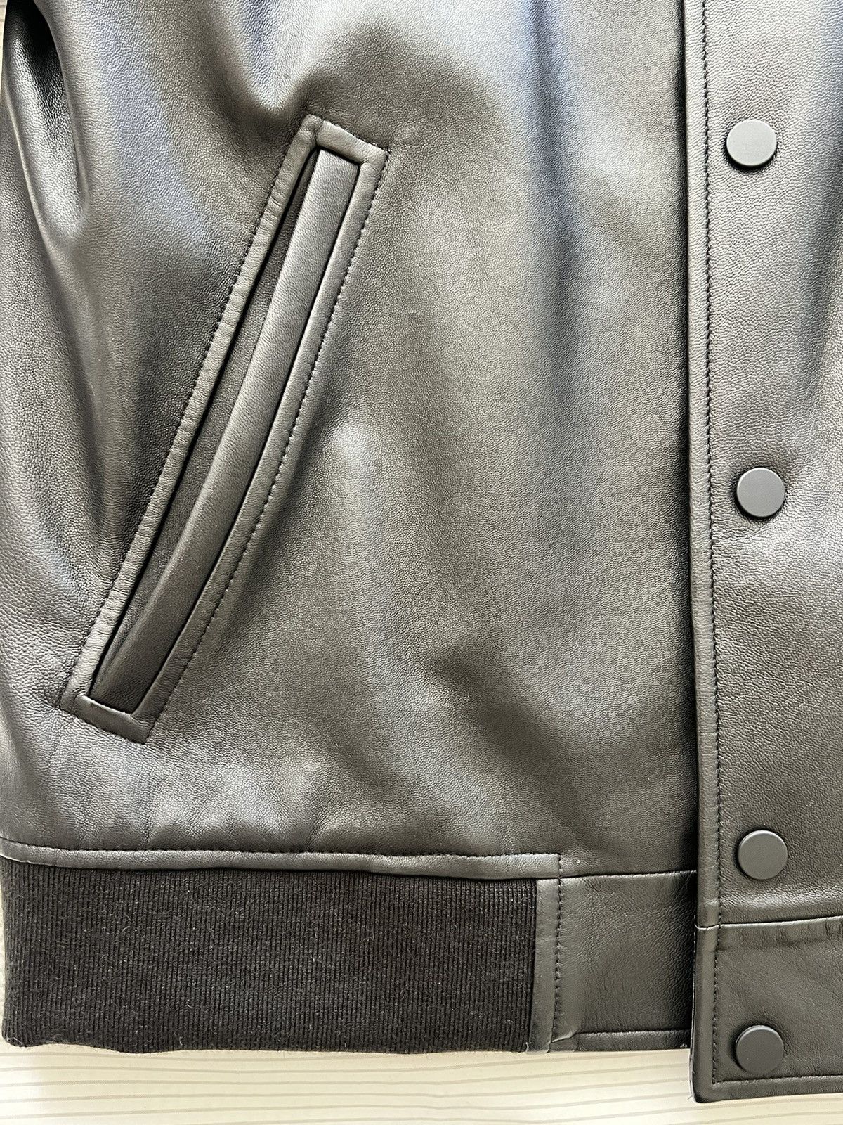 Theory Theory Men’s Lambskin Leather Bomber Size US XS / EU 42 / 0 - 3 Thumbnail