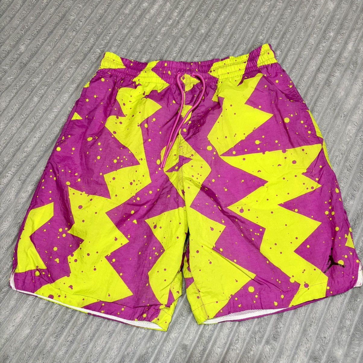 Jordan Brand Nike Air Jordan Jumpman Poolside Shorts (Size Large) Size US 34 / EU 50 - 12 Thumbnail