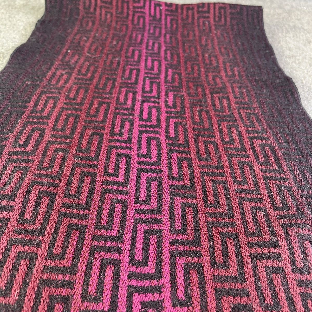 Versace Versace Scarf / Muffler / Neckwear T1158 Size ONE SIZE - 7 Thumbnail