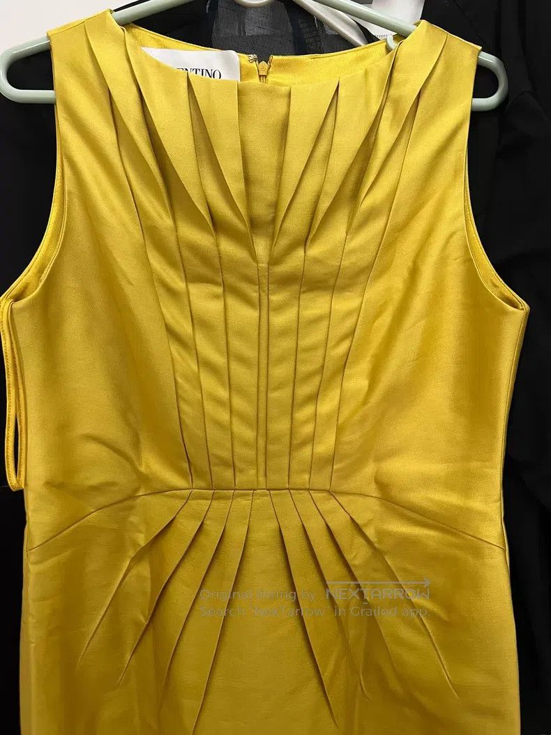 Valentino Valentino dress Size L / US 10 / IT 46 - 2 Thumbnail