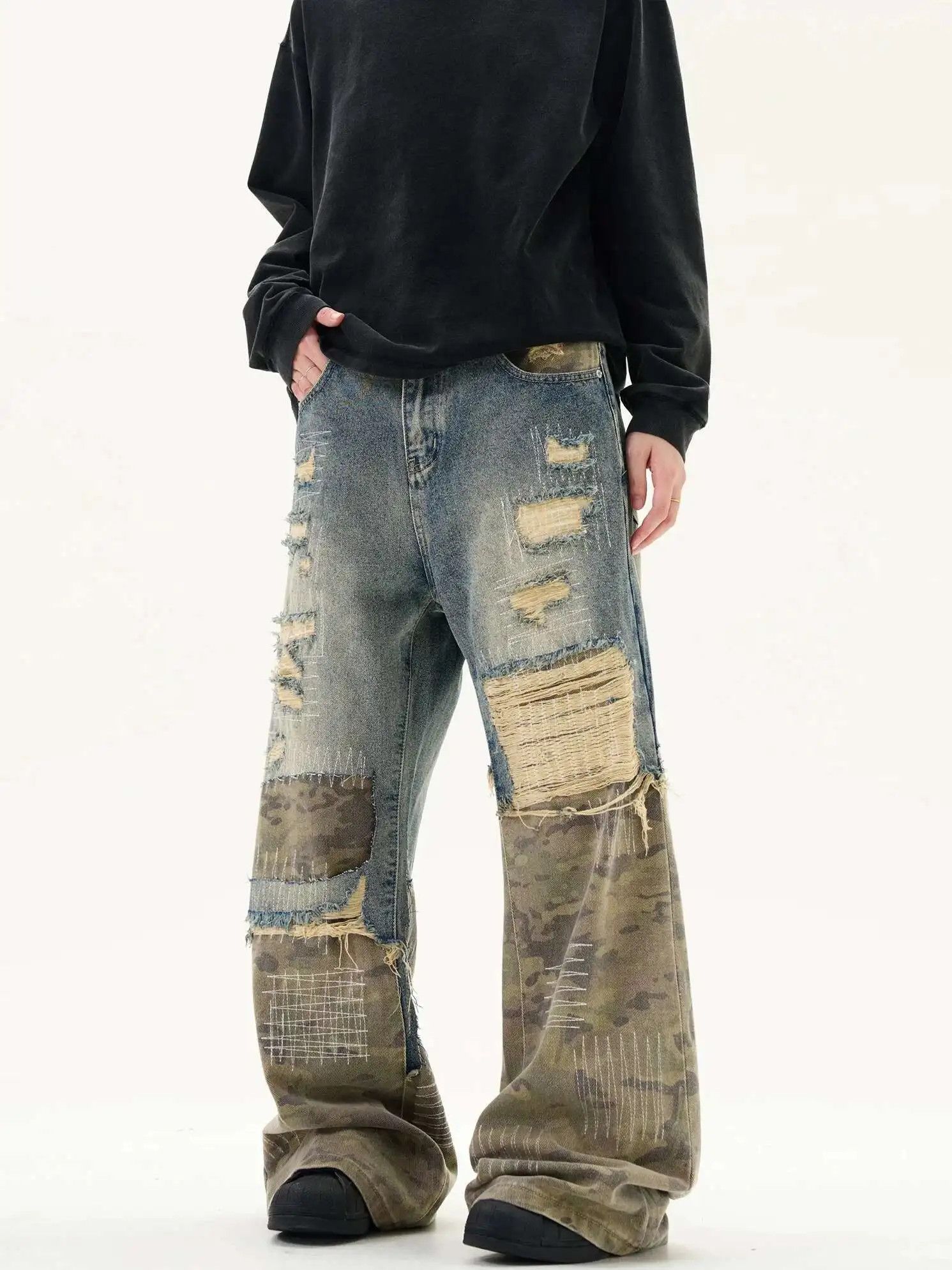 Japanese Brand Embroidery Camouflage Patchwork Niche Baggy Denim Jeans Size US 30 / EU 46 - 1 Thumbnail