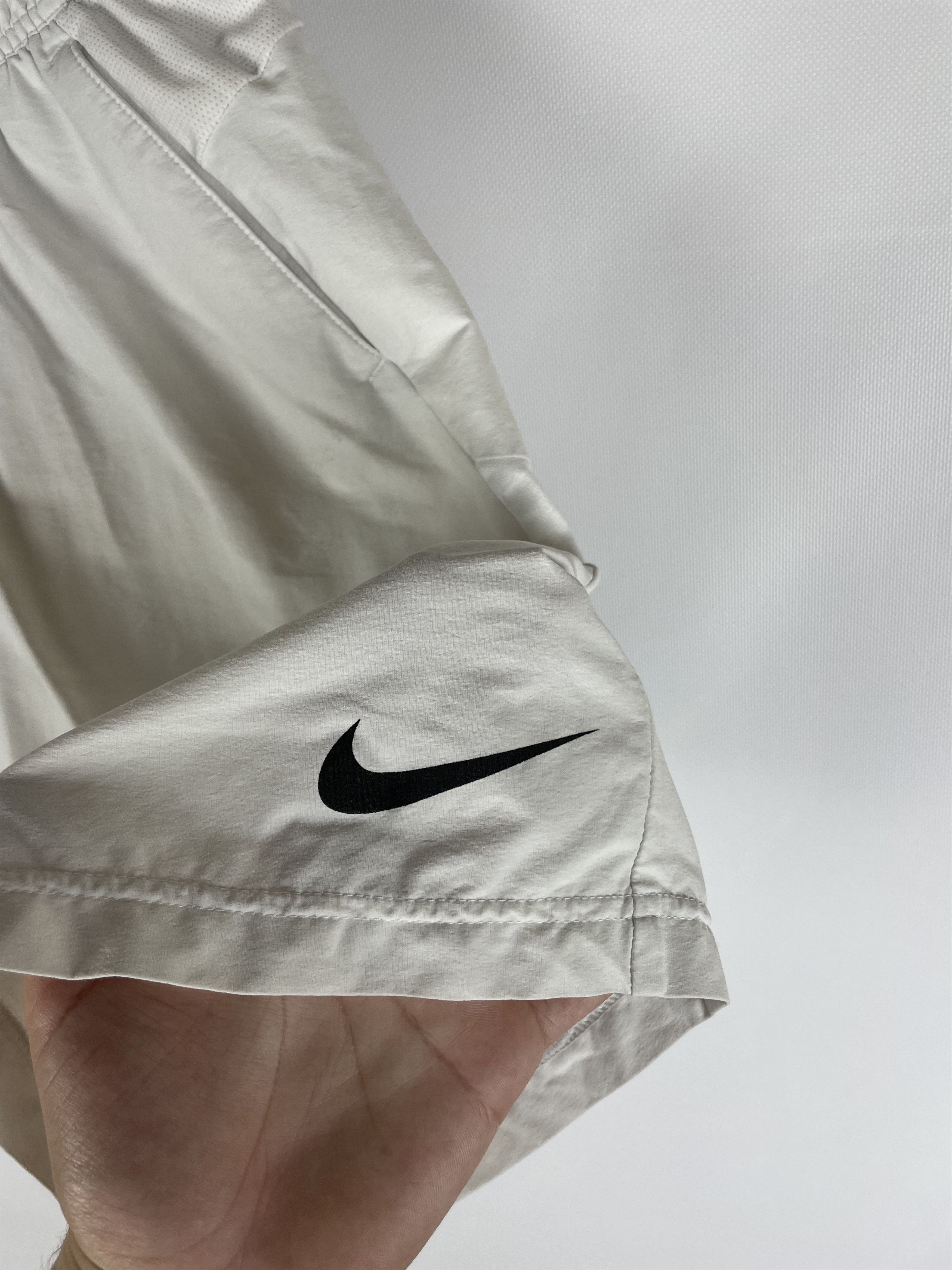 Nike Vintage 90’s Nike Shorts Size US 32 / EU 48 - 3 Thumbnail