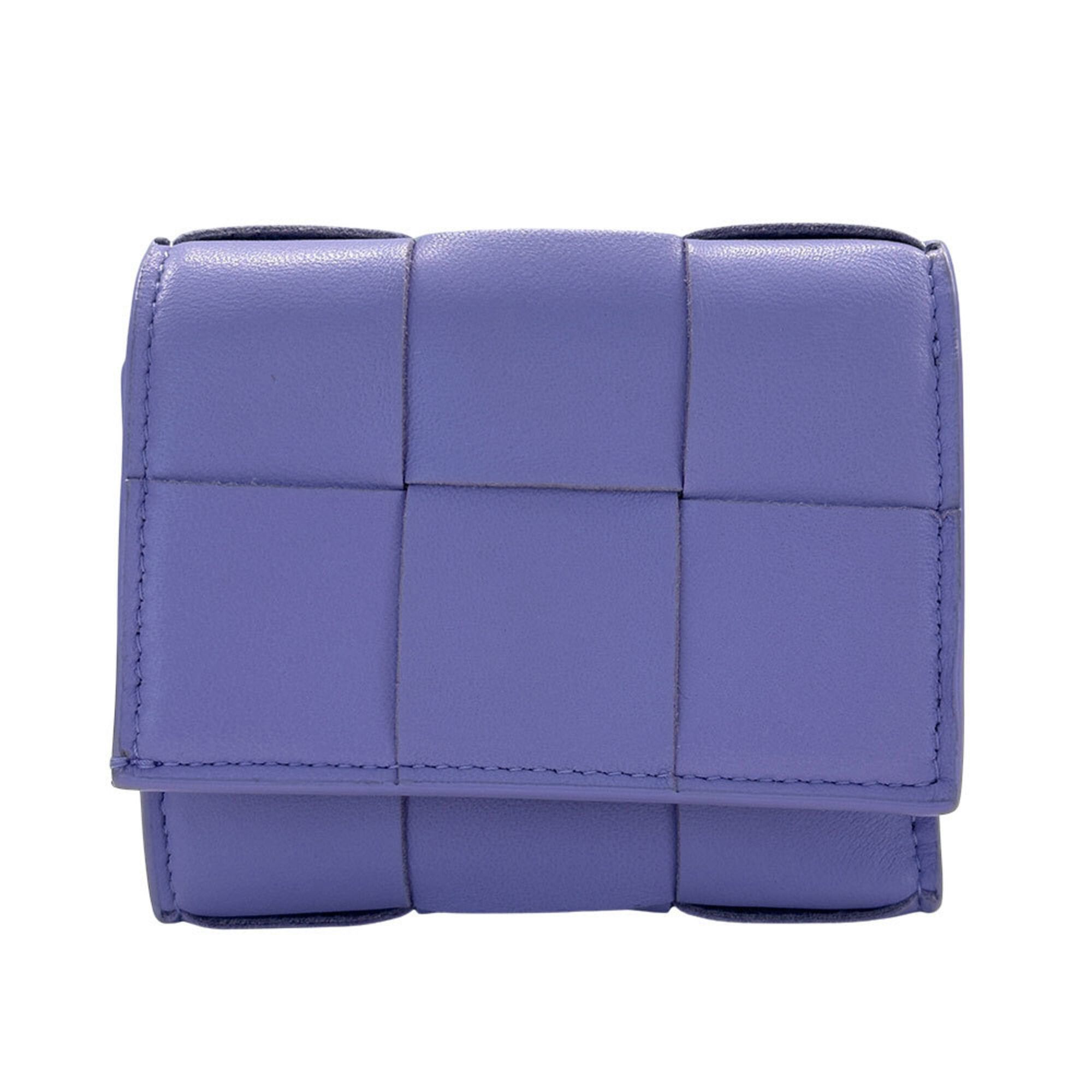 Bottega Veneta Bottega Veneta wallet for women and men, brand name, trifold wallet, calf leather, Cassette Small Wallet, purple. Size ONE SIZE - 1 Thumbnail