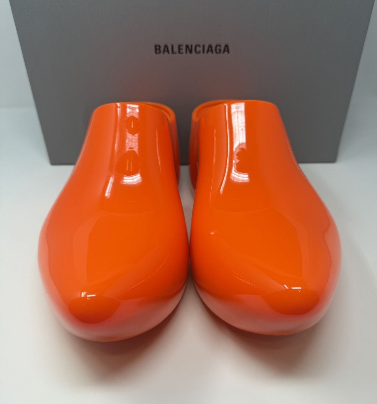 Balenciaga Balenciaga Technoclog Shiny Rubber Mules Orange Size US 8 / EU 41 - 2 Thumbnail