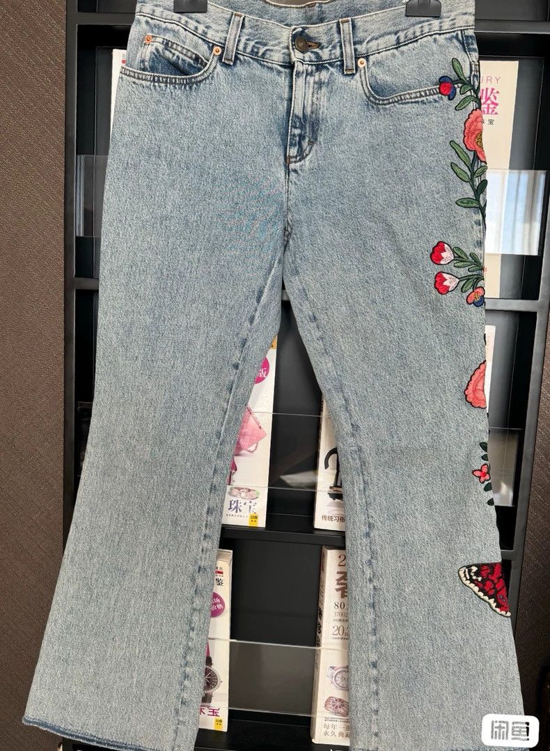 Gucci Gucci Lace embroidered jeans 2503-Nextarrow Size 27" / US 4 / IT 40 - 1 Thumbnail