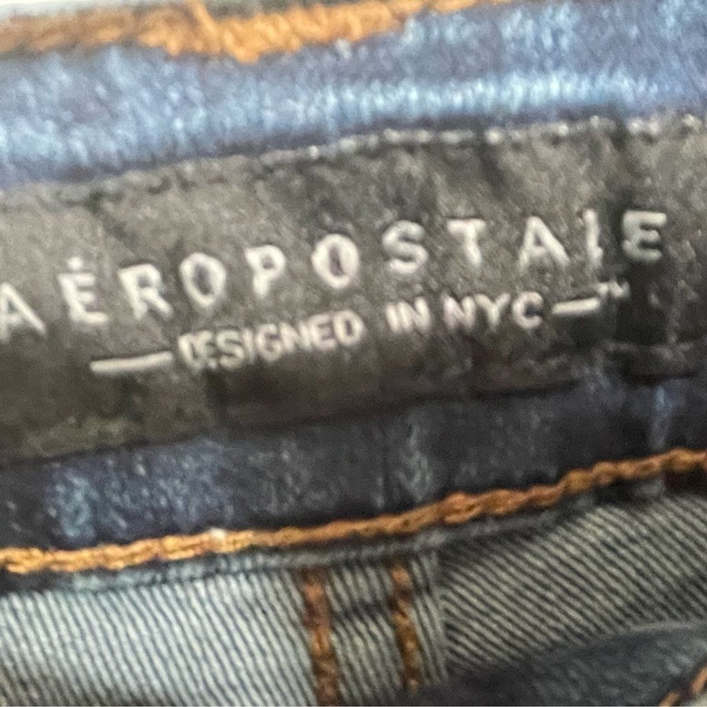 Aeropostale AEROPOSTALE Floral Embroidered Jeans Women’s Size 0. Size 25" / US 0 / IT 36 - 6 Thumbnail