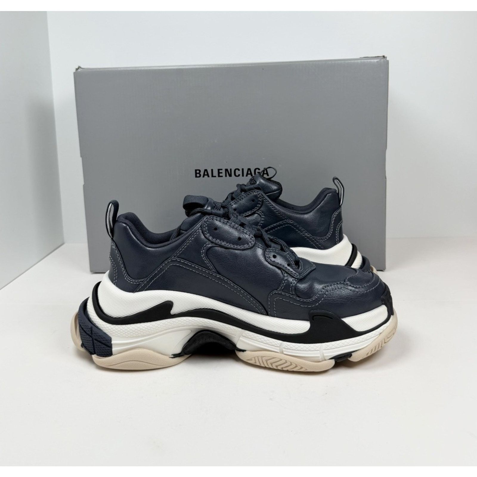 Balenciaga Size 39EU/6US - Balenciaga Triple S Stone Blue NEW Size US 6 / EU 39 - 6 Thumbnail
