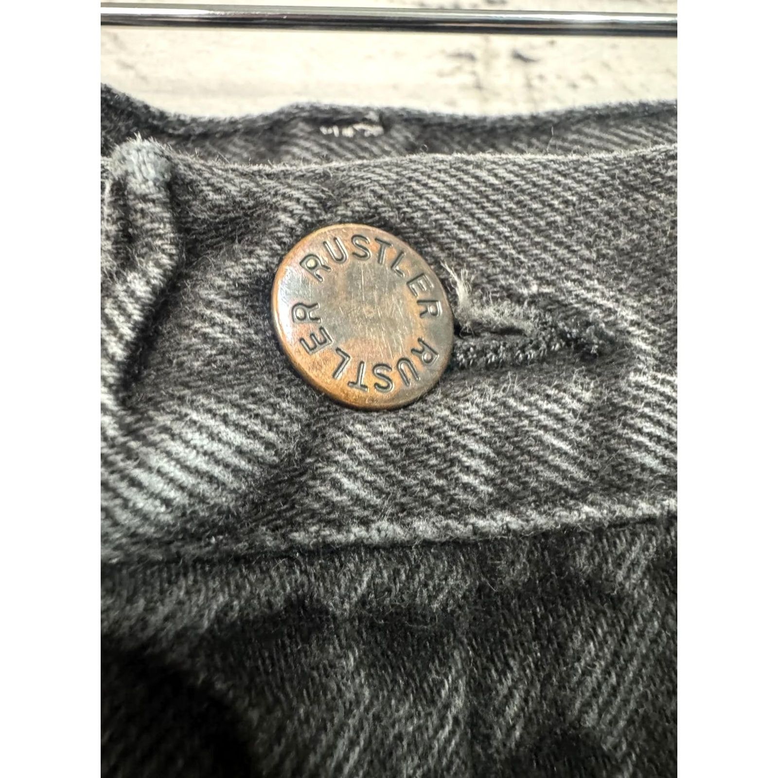Denime Rustler Men's Black Denim Jeans Size 38x32 Straight Leg Button Closure Regular Waist 38 Inseam 32 Charcoal Wash Denim Solid Vintage No Be e? Size US 38 / EU 54 - 5 Thumbnail