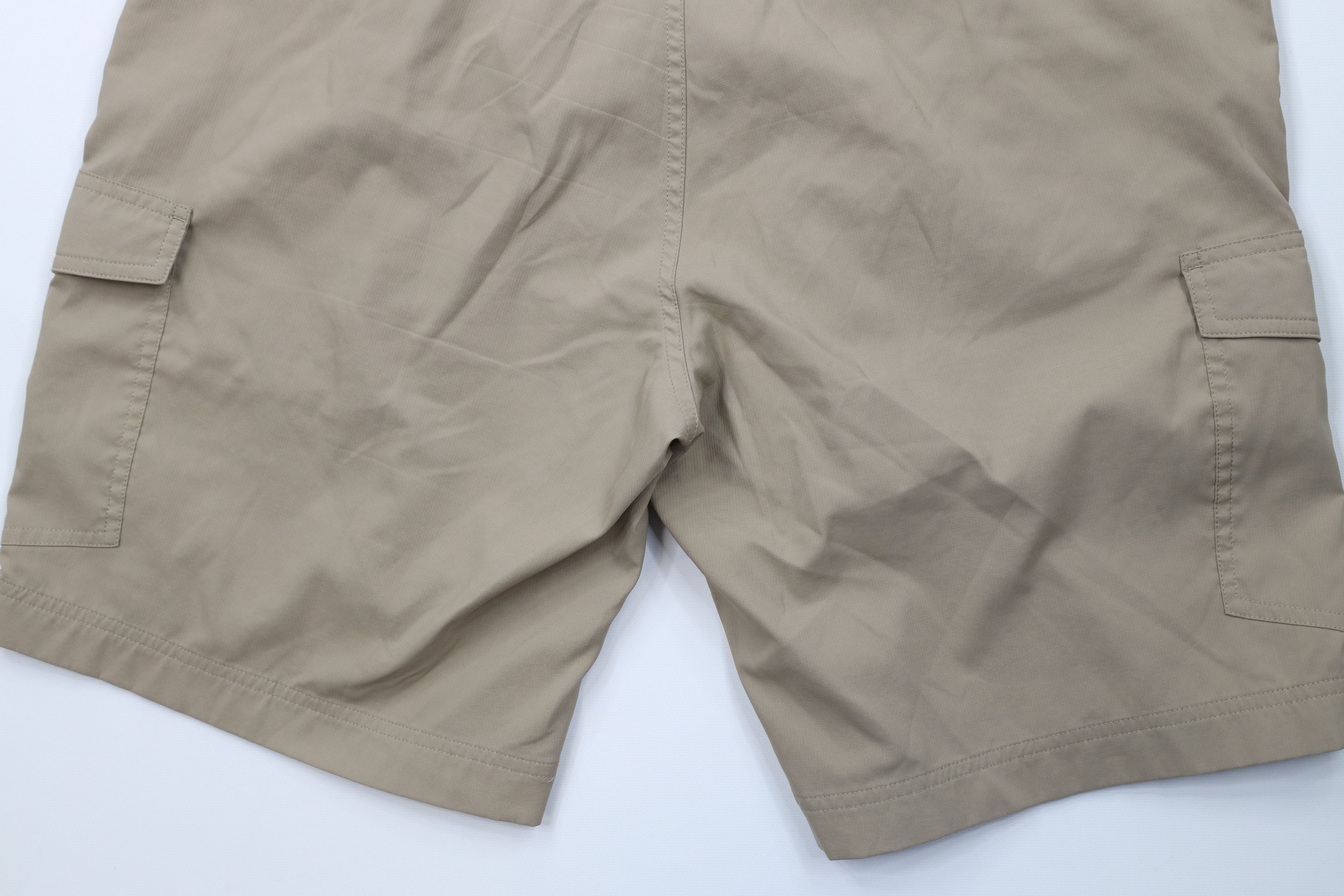 Nike Nike Golf Travis Scott Mini Swoosh Cargo Shorts Beige Khaki Size US 36 / EU 52 - 13 Thumbnail