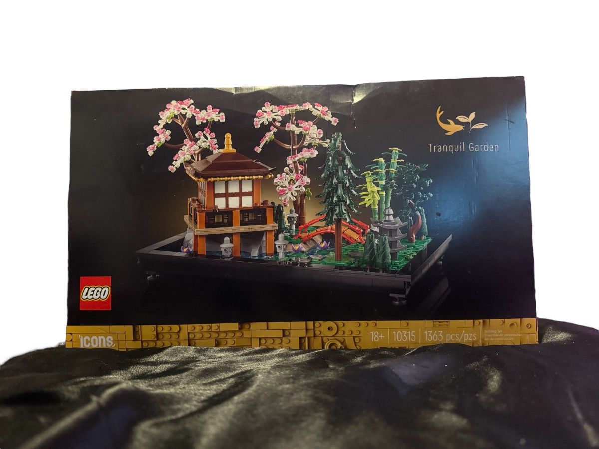 LEGO LEGO Icons Tranquil Garden Building Kit 10315 Size ONE SIZE - 6 Thumbnail
