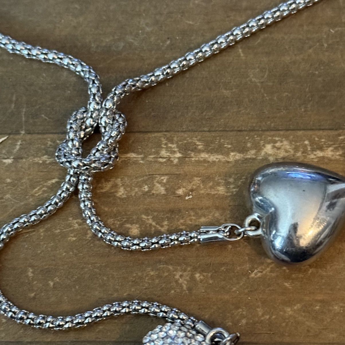Other Silver tone love knot double heart pendant necklace Size ONE SIZE - 4 Thumbnail