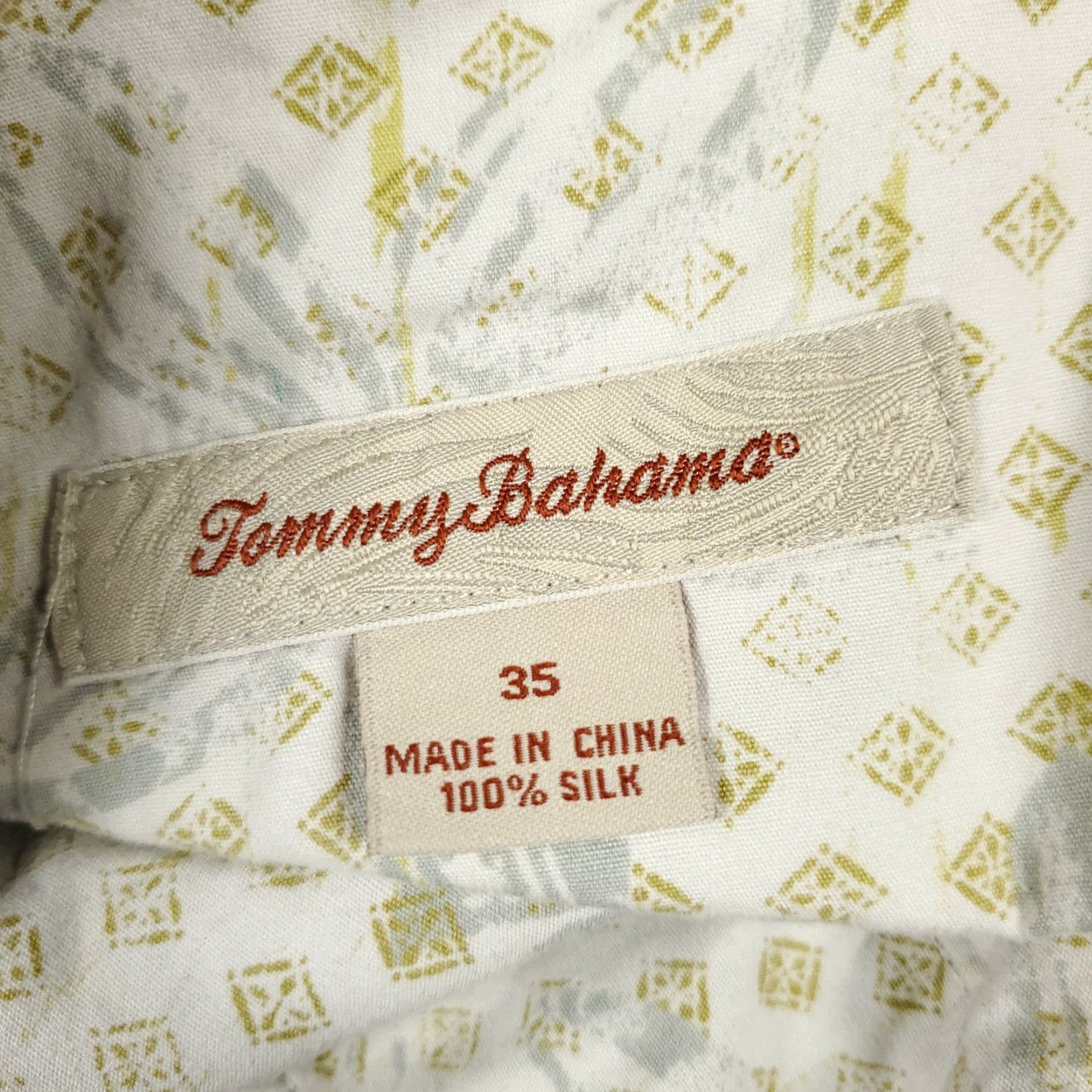 Tommy Bahama VINTAGE Tommy Bahama Men's Gray Silk Chino Shorts Size 35 Pleated Casual Preppy Size US 35 - 8 Thumbnail