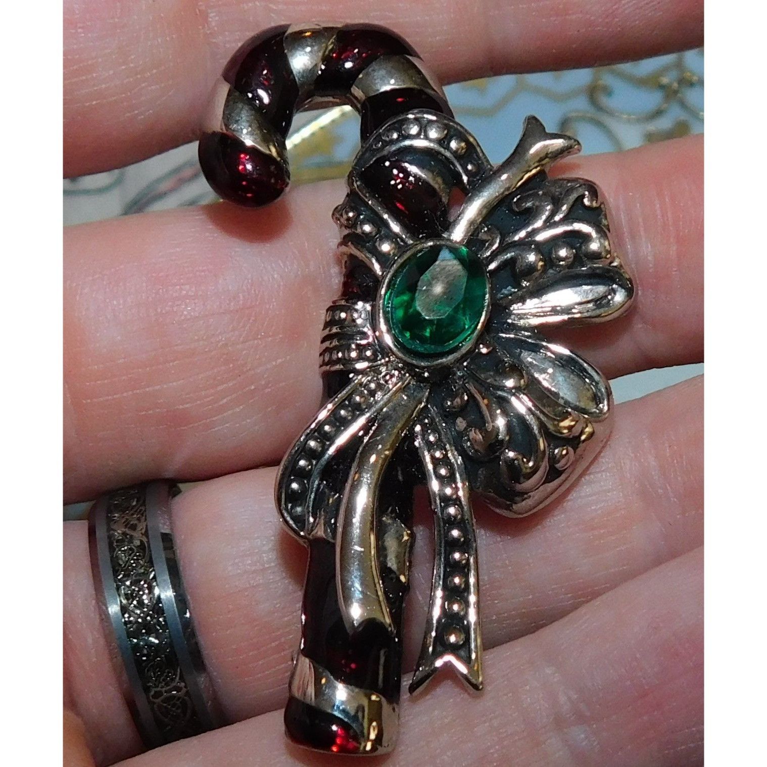 Other Vintage Silver Tone Candy Cane Brooch With Green Stone Size ONE SIZE - 1 Thumbnail