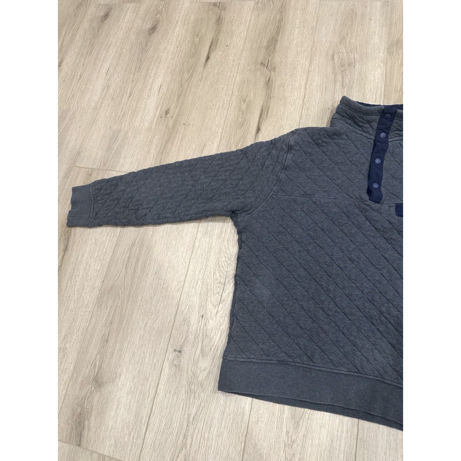 Patagonia Patagonia Mens Organic Cotton Quilted Snap-T Pullover Dark Gray Medium Size US M / EU 48-50 / 2 - 4 Thumbnail